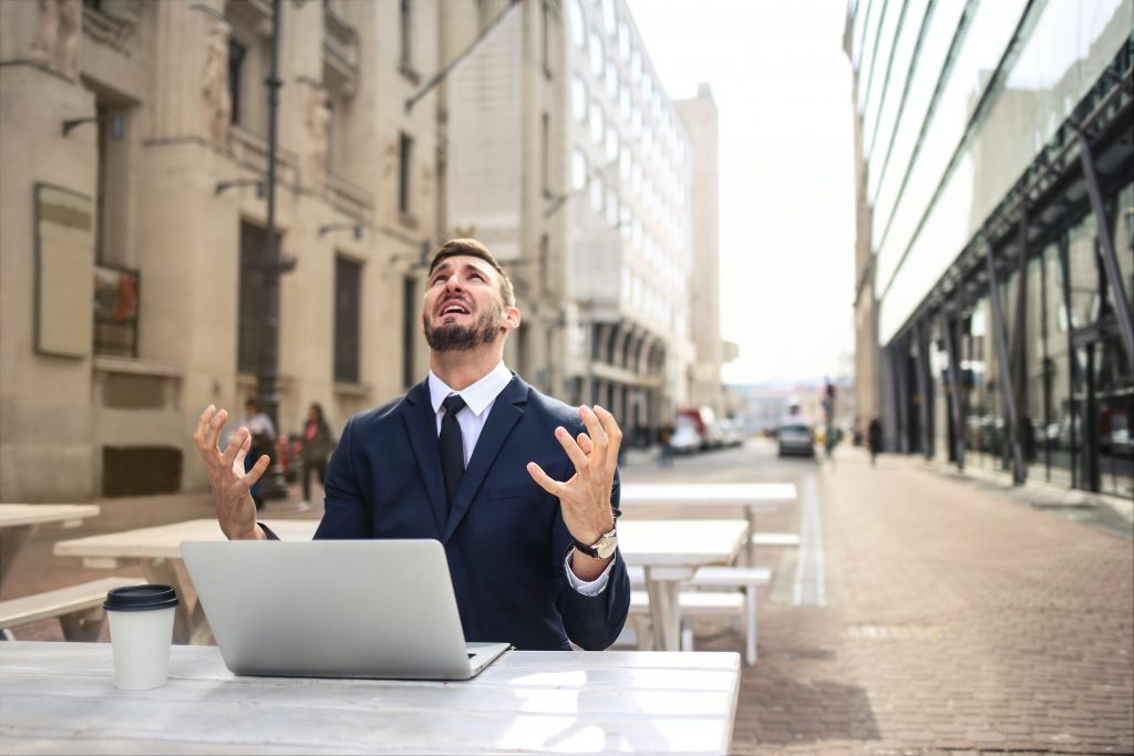 tendance-naming-business-entreprise-burnout-agence-de-naming-énékia-paris
